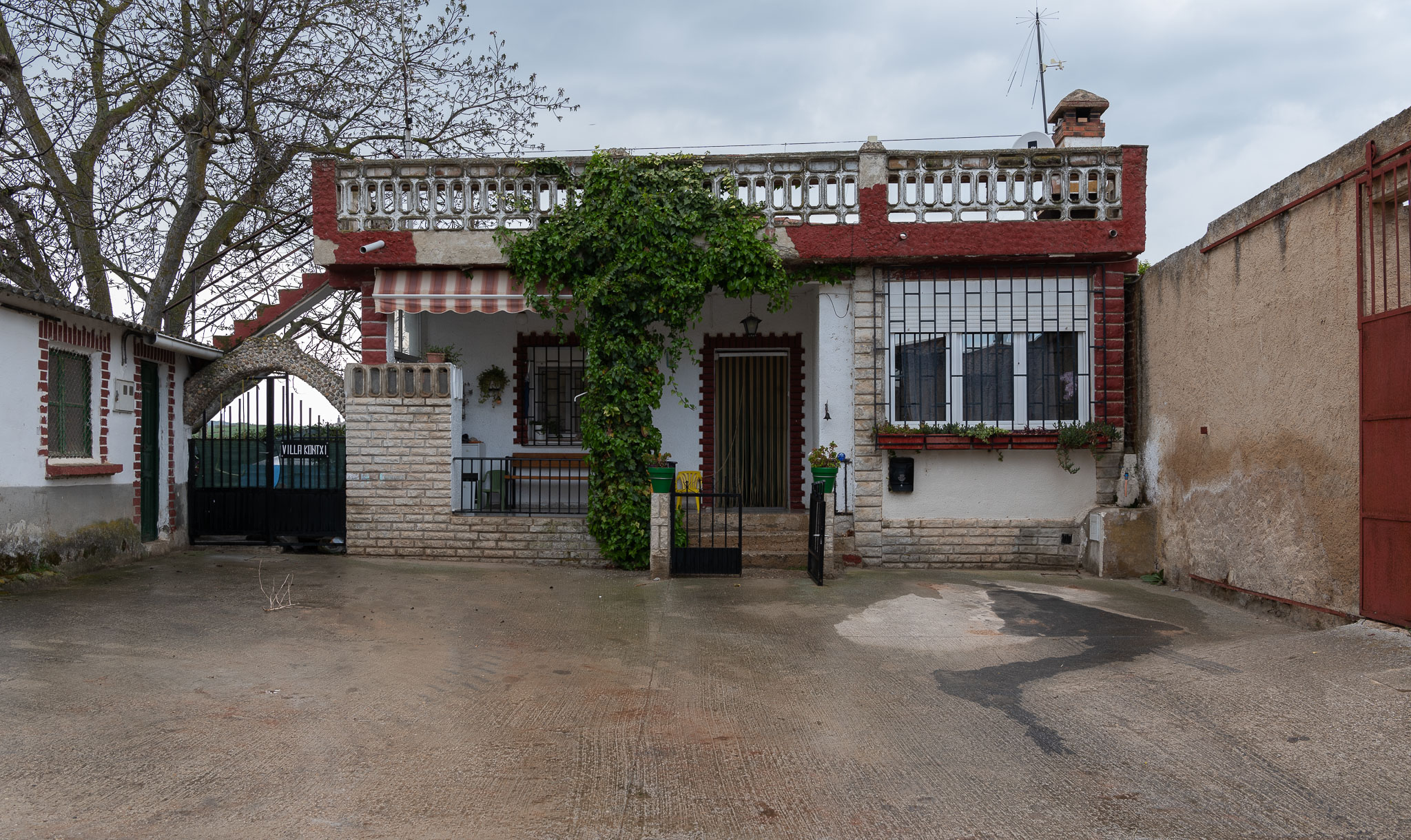 Espléndida Oportunidad. Casa En El Busto, Navarra, De 148 M2. A La ...